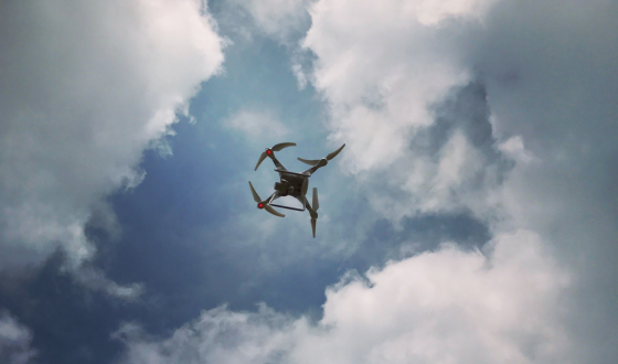 Responsabilités, assurance, mesures de restriction et sanctions pour les drones